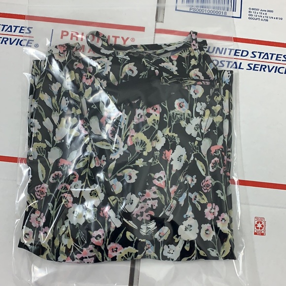 Lauren Conrad Top Floral XS - Picture 16 of 16